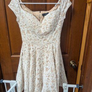 Junior's party dress; size 9/10